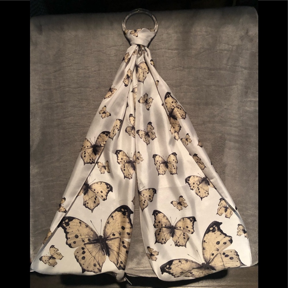 Gorgeous Echo New York Butterfly Scarf